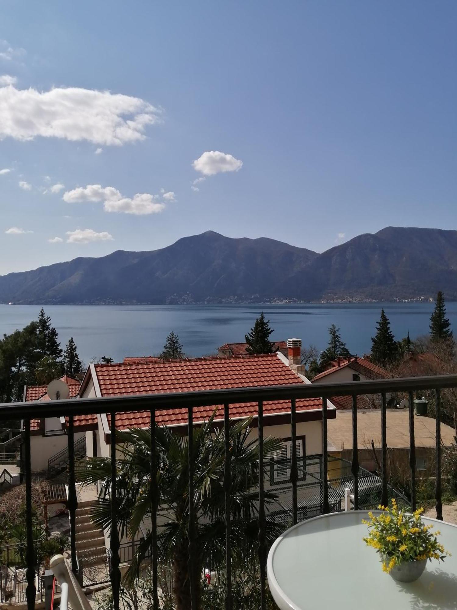 Apartments Fantasy Kotor Exterior foto